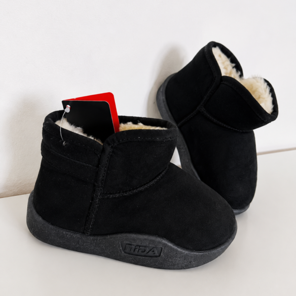 Ugg stiliaus aulinukai