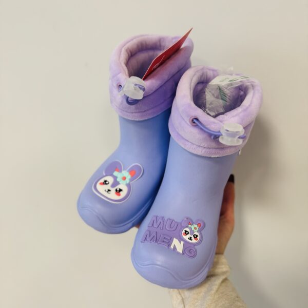 Guminiai botai (25-30)