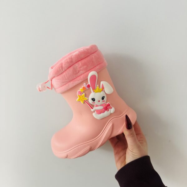 Guminiai botai (25-30)