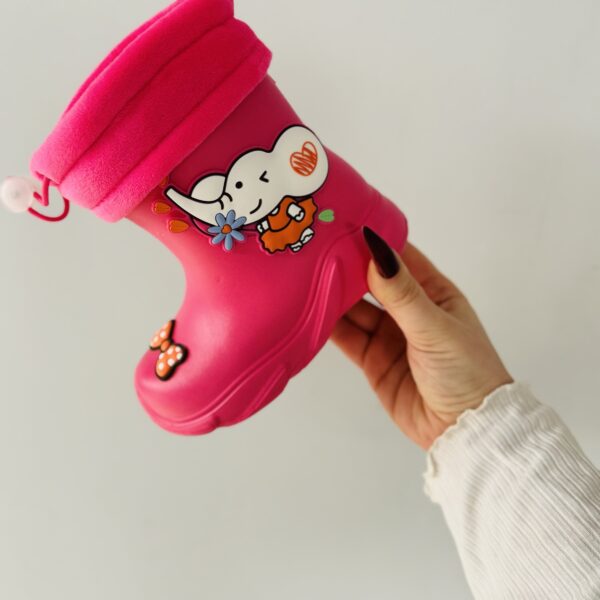 Guminiai botai (23-28)